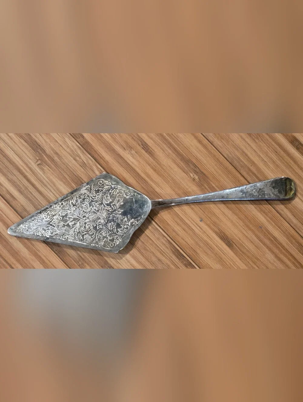 Silver Cake Server - Elegant Dessert Server